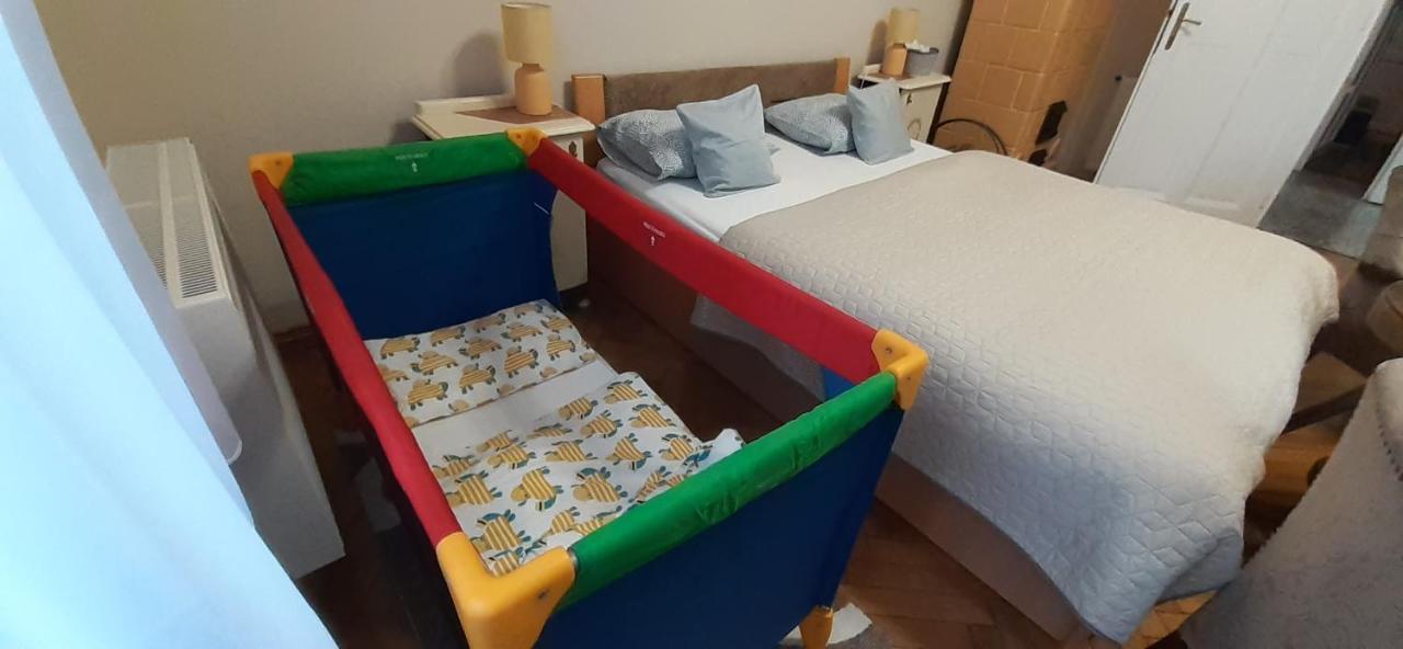 Ekszerdoboz Apartman Eger Leilighet Eksteriør bilde